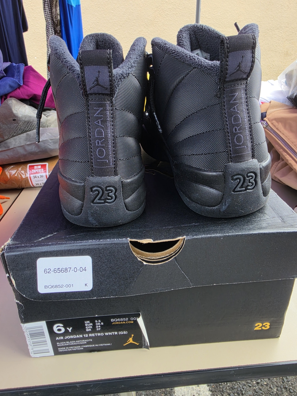 Jordan 12 Winterized - Picture 5 of 8